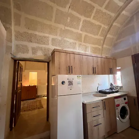 Uluyol Stone House