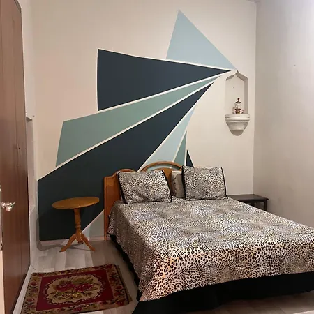 Uluyol Stone House *