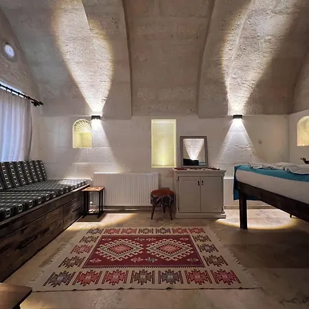 아파트호텔 Uluyol Stone House 4*