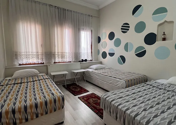 Uluyol Stone House 4*